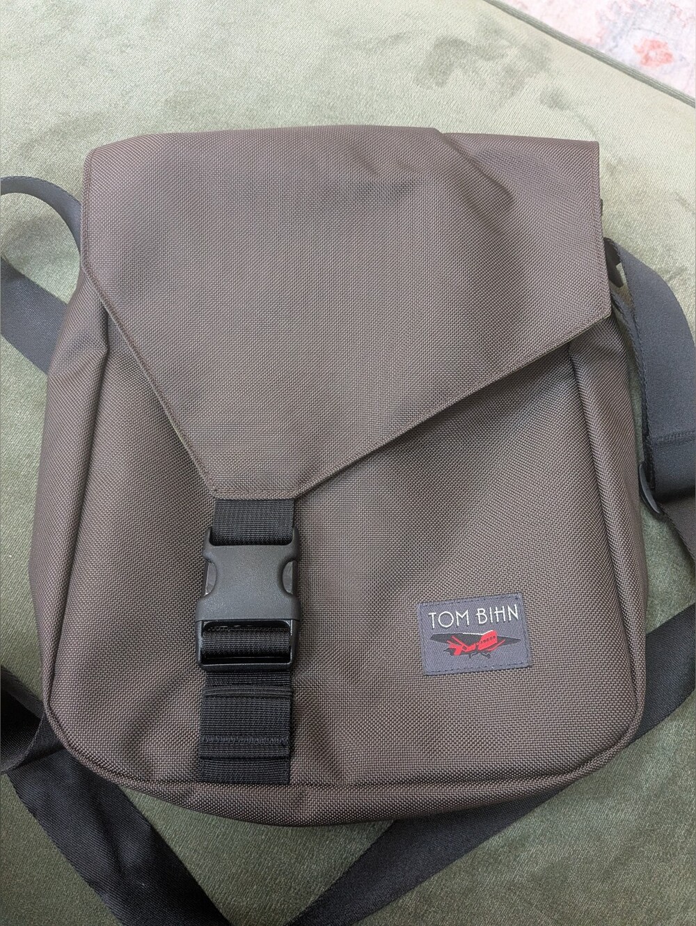 Tom Bihn Medium Cafe Bag